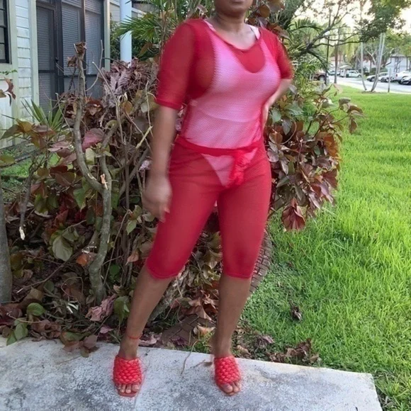 New romper coverup mesh capri - Picture 4 of 7